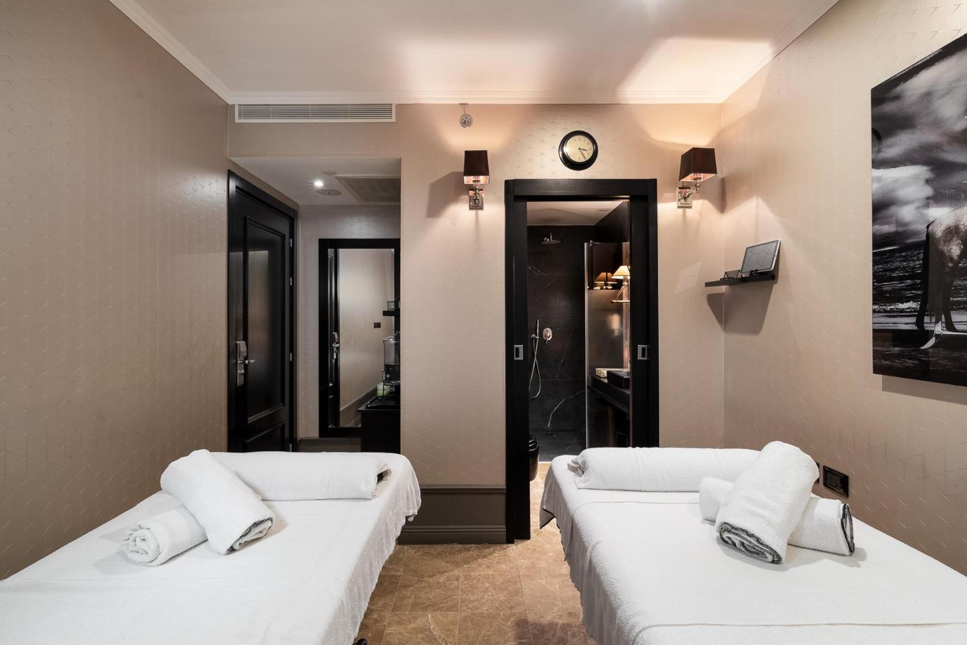 Hotel B Berdichevsky Tel Aviv Exterior photo